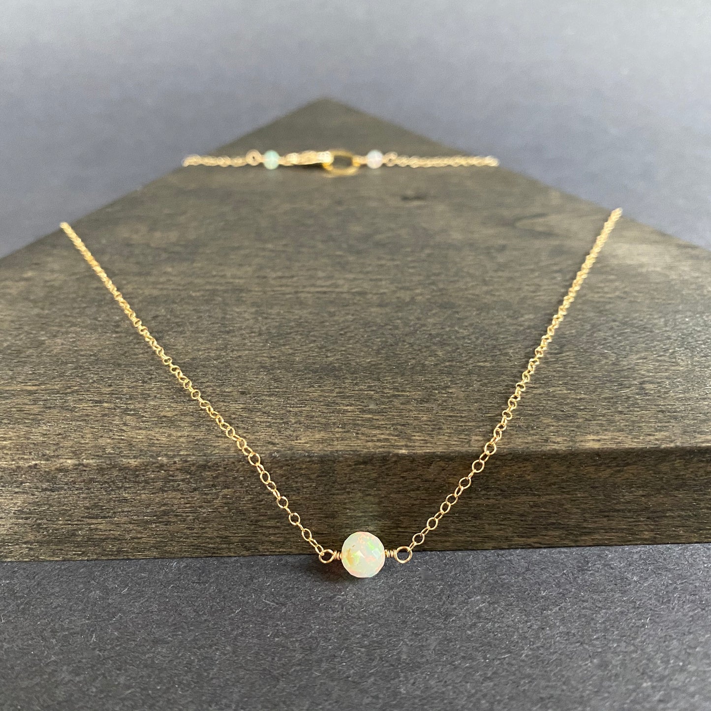 welo opal necklace