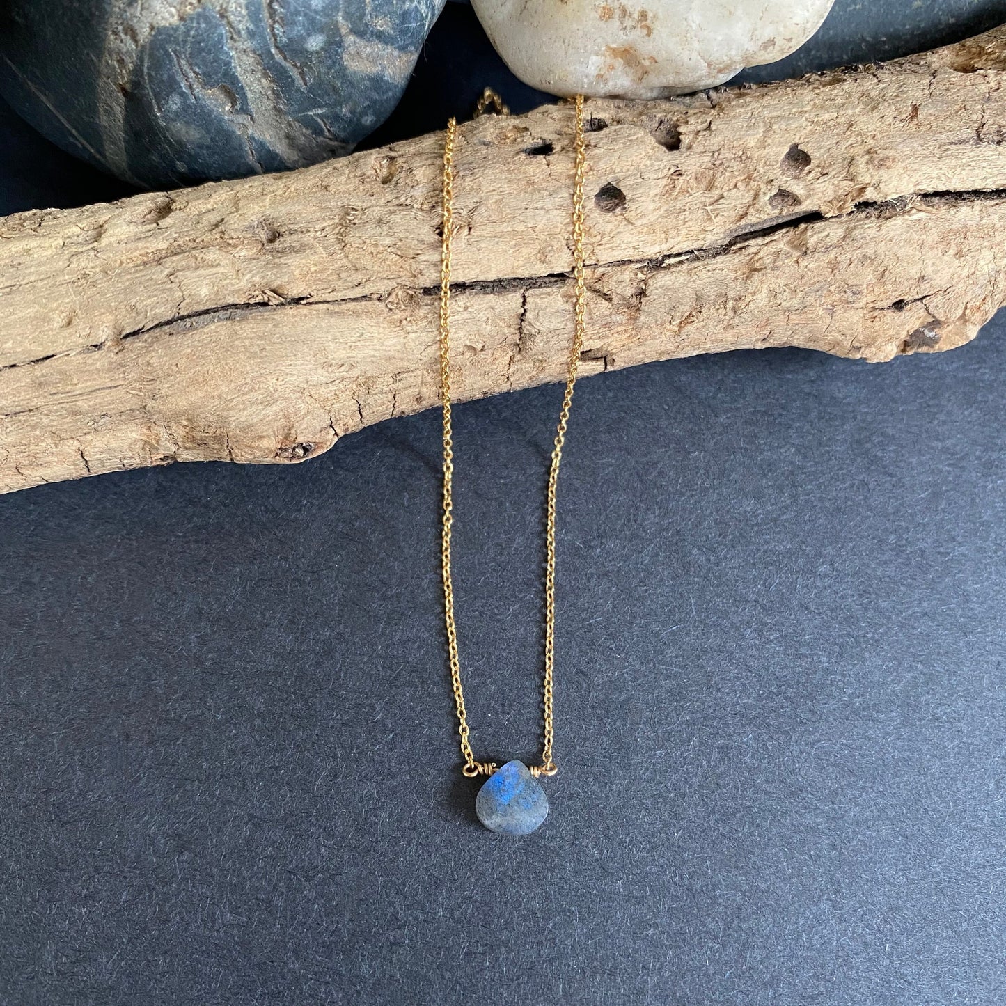 faceted labradorite briolette necklace