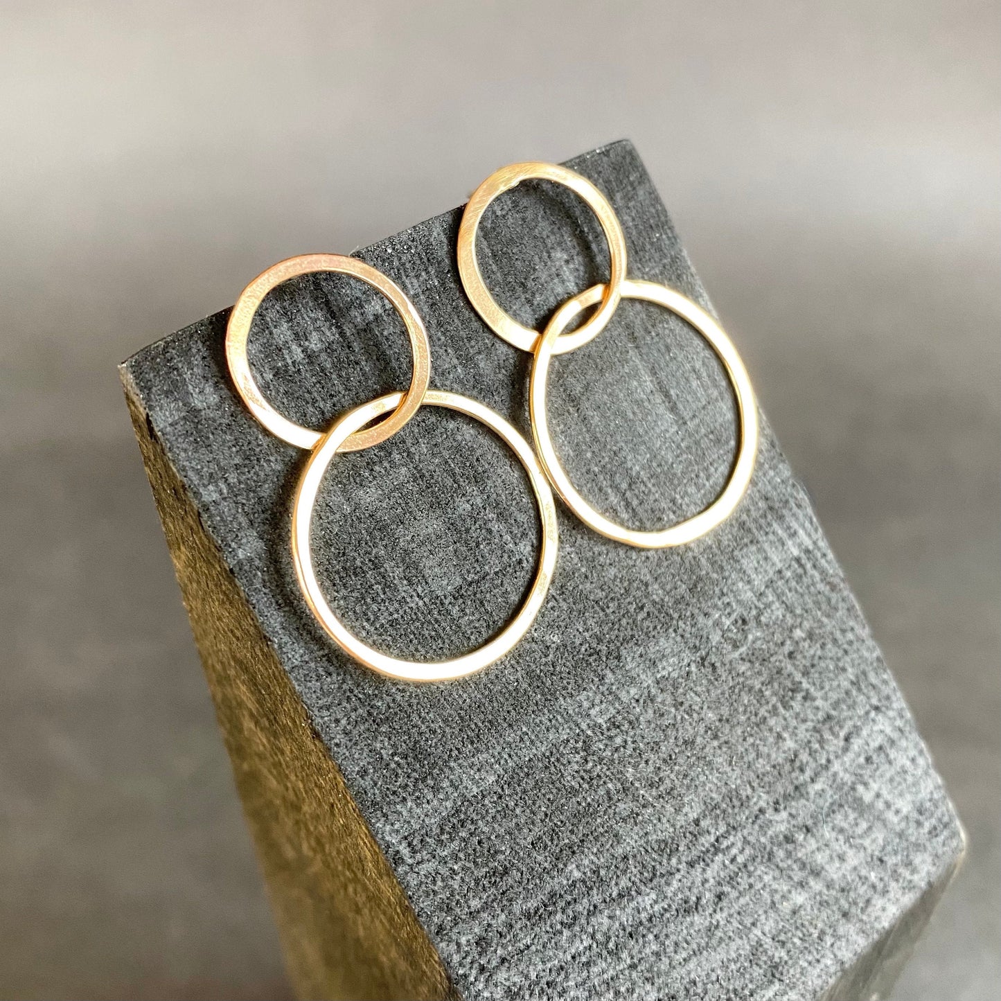 hammered double hoop studs